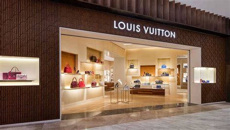 louis vuitton guadalajara tienda|palacio de hierro guadalajara mexico.